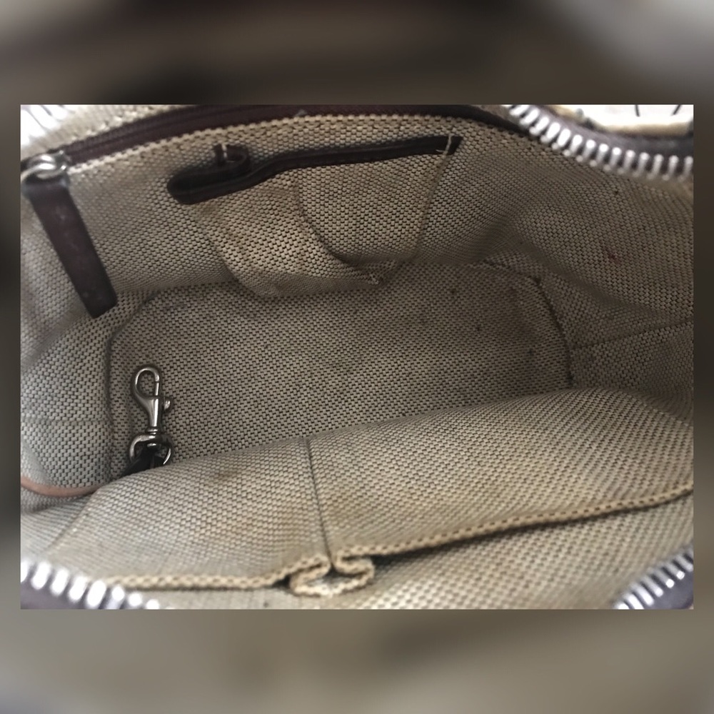 Authentic Dooney & Bourke - Picture 3 of 6